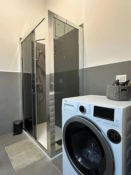 Nolo62, A Nifty Flat In Milan Apartment